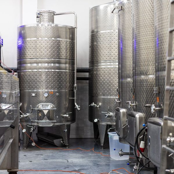 Mass Image Compressor Compressed this image. https://sourceforge.net/projects/icompress/ with Quality:80