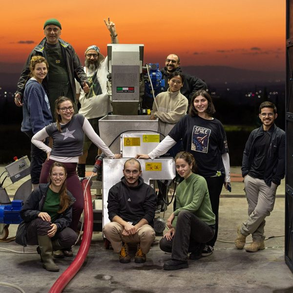 Mass Image Compressor Compressed this image. https://sourceforge.net/projects/icompress/ with Quality:80